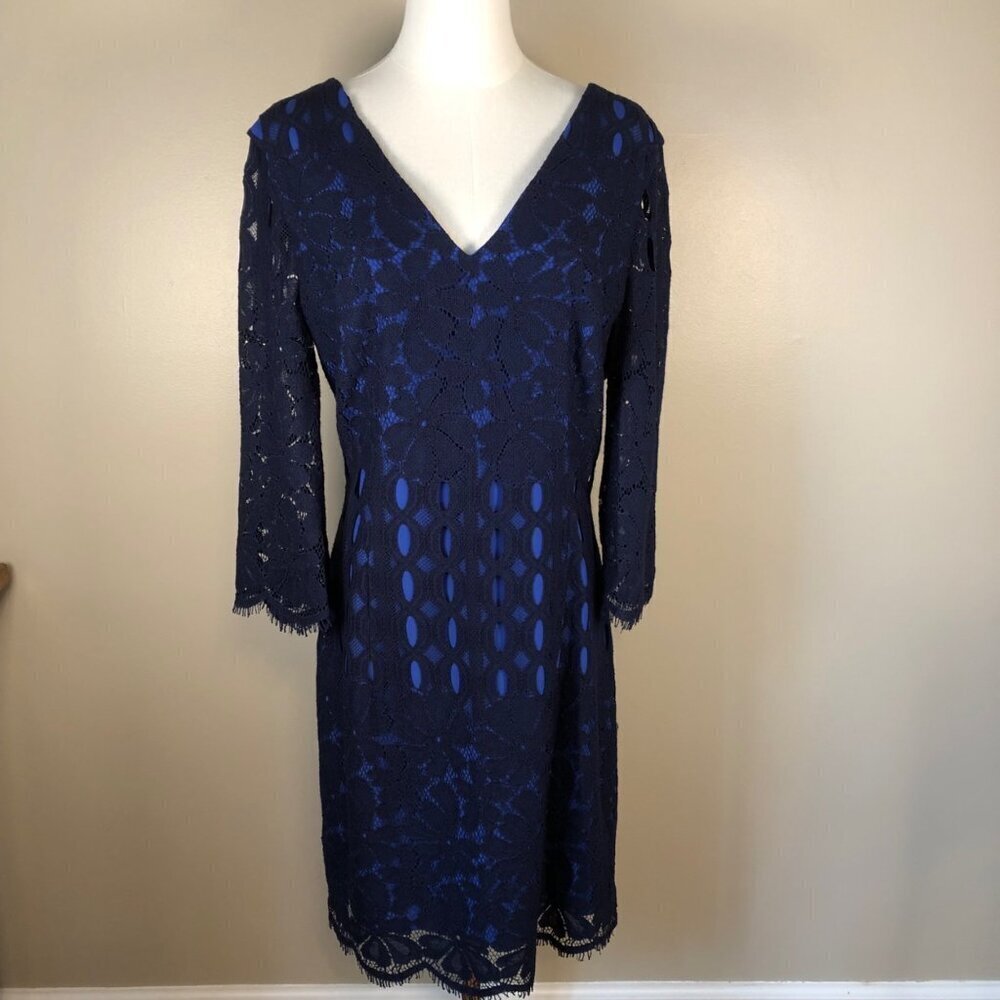 Lilly Pulitzer Lace V-Neck Sheath Navy Dress 3/4 Sheer Lace Sleeves Size 10